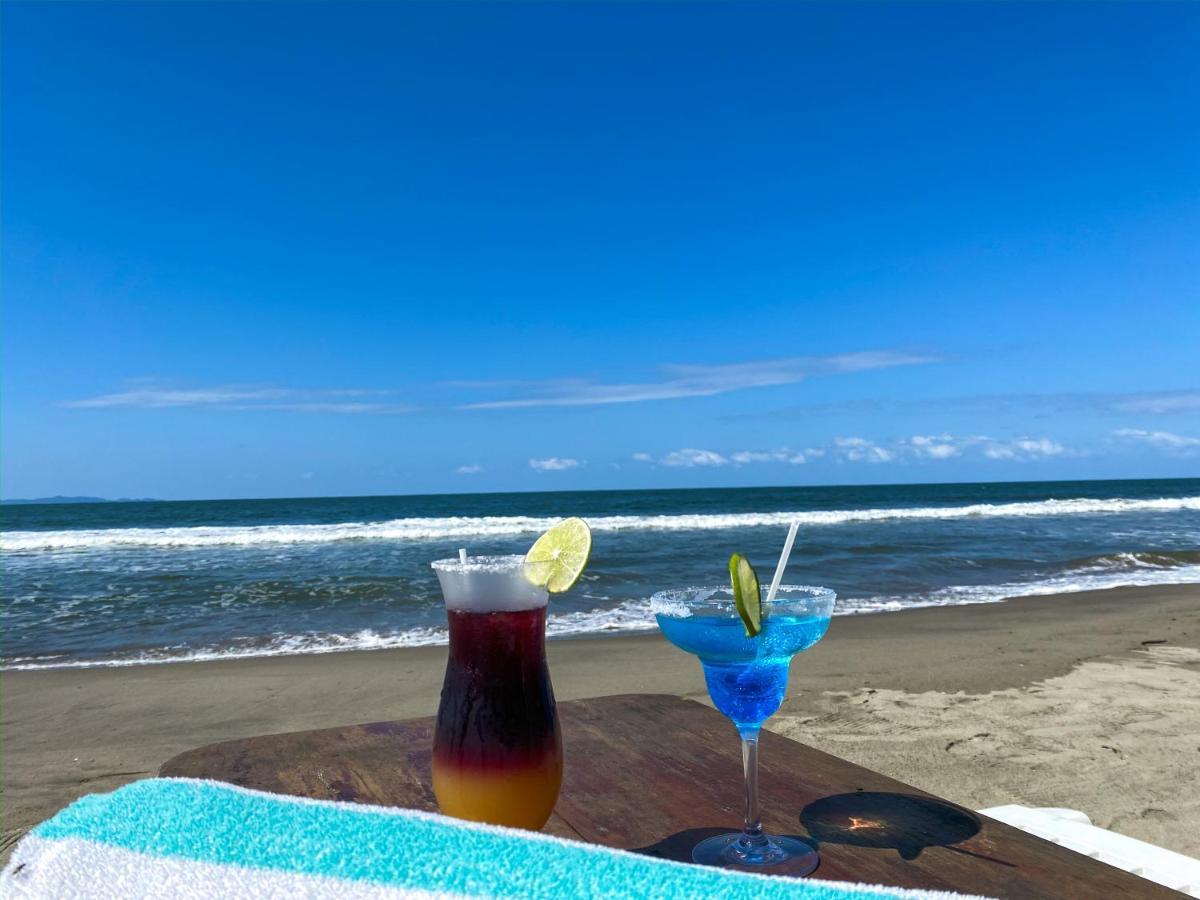 La Ensenada Beach Resort Tela Eksteriør bilde
