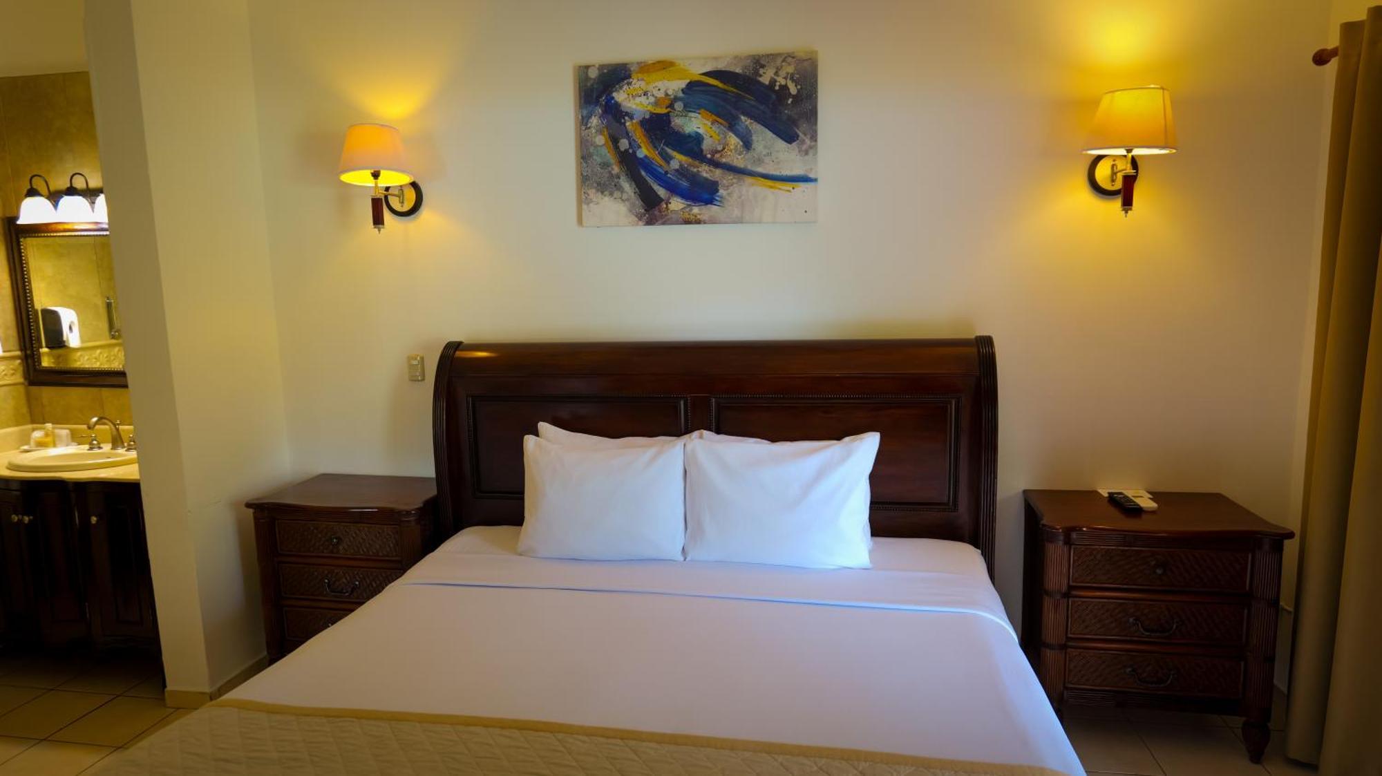 La Ensenada Beach Resort Tela Eksteriør bilde